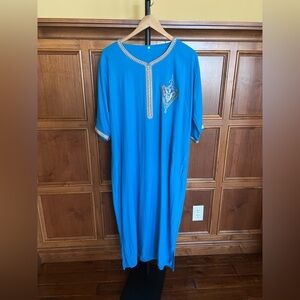 Moroccan Caftan Dress with Cropped Sleeves Gold Embroidery Turquoise Blue Size X